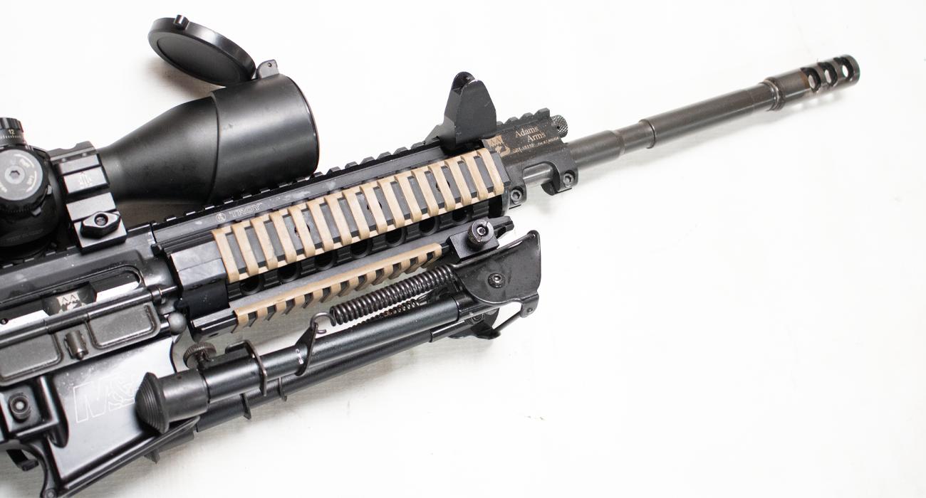 SMITH AND WESSON M&P-15 5.56mm Police Trade-In Semi-Auto Rifle with Leapers Accushot Scope (Magazine Not Included)